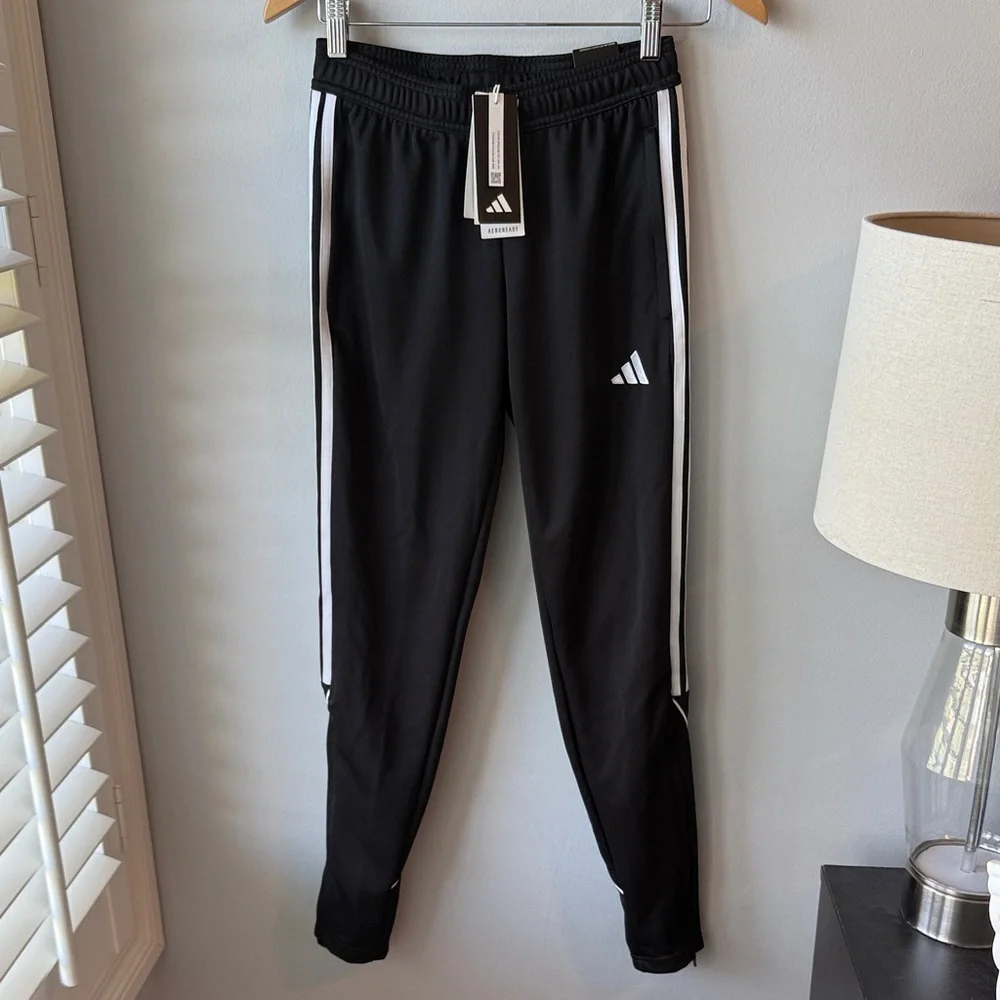 NWT Adidas Men's Tiro 25‎ Black Essentials Aeroready Football Track Pants